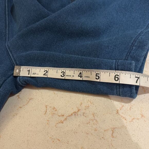 Vineyard Vines sweat shorts SZ Small - Picture 9 of 9